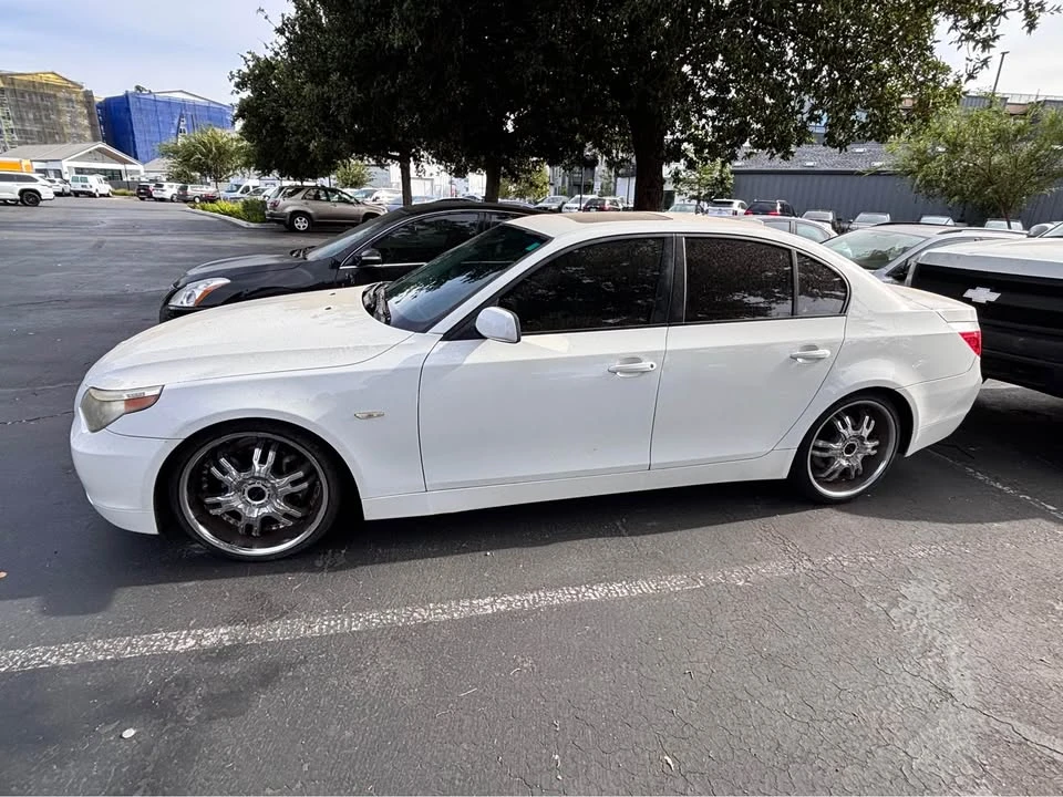 2007 BMW E60 5 Series Sedan - Image 3 of 5
