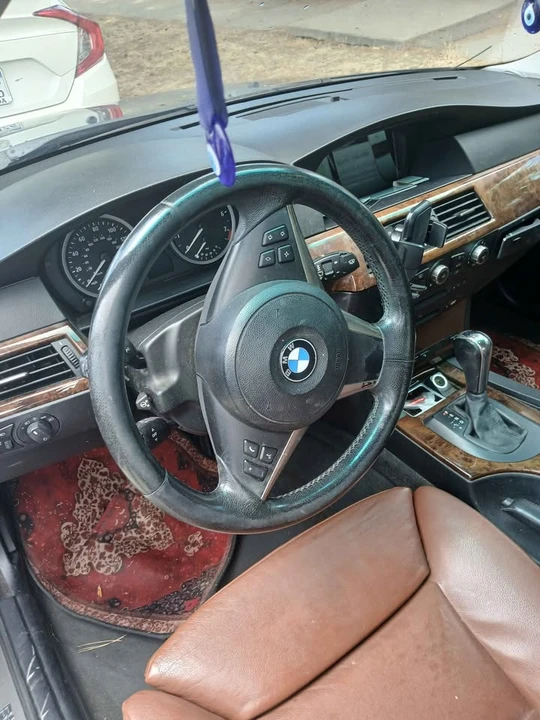 2007 BMW E60 5 Series Sedan - Image 6 of 8