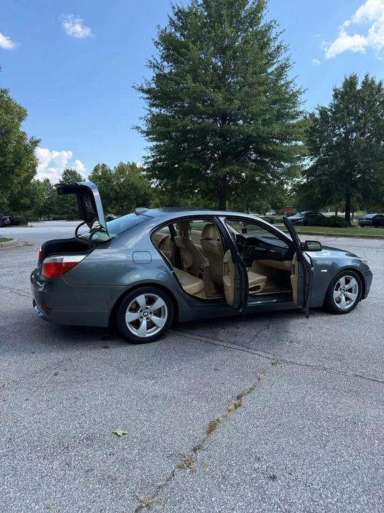 2007 BMW E60 5 Series Sedan - Image 5 of 18