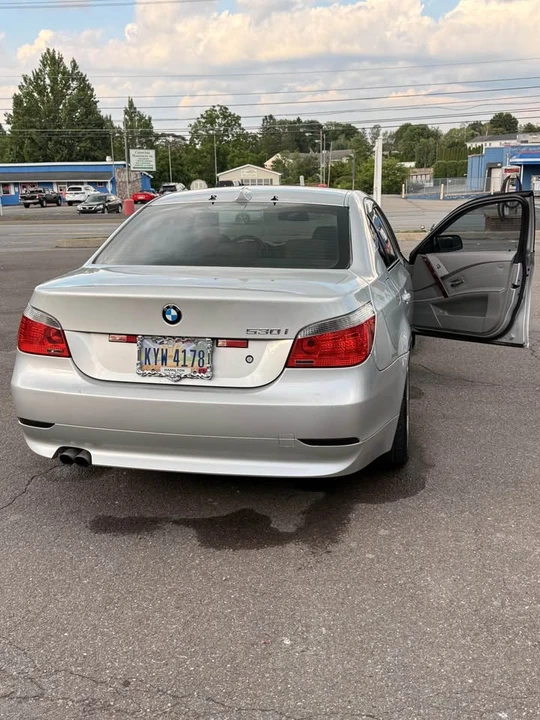 2007 BMW E60 5 Series Sedan - Image 3 of 9
