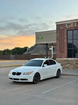 2007 BMW 5 Series 530i Sedan 4D