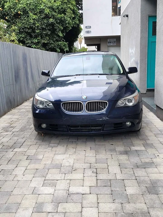 2007 BMW E60 5 Series Sedan - Image 2 of 9