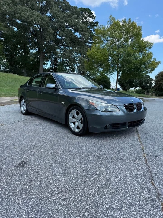 2007 BMW E60 5 Series Sedan - Image 2 of 18
