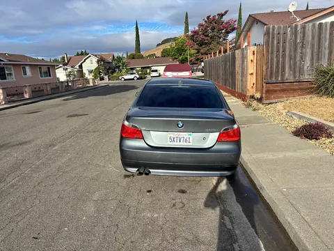 2007 BMW 5 Series 530i Sedan 4D