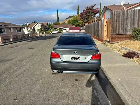 2007 BMW 5 Series 530i Sedan 4D