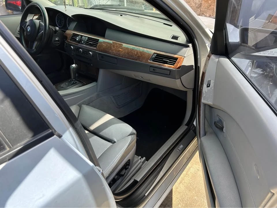 2007 BMW E60 5 Series Sedan - Image 10 of 15