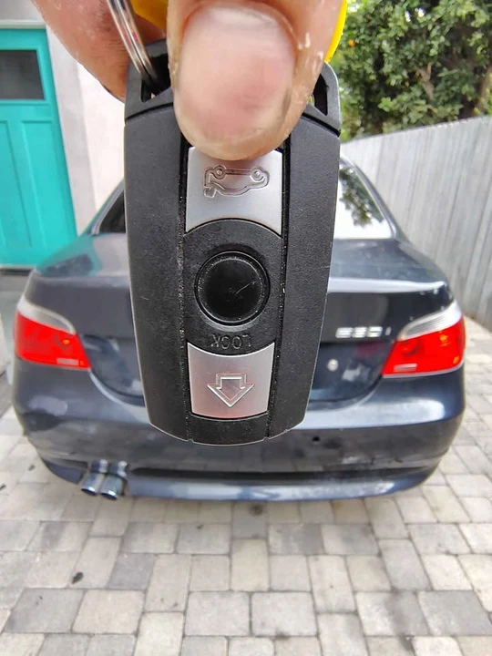 2007 BMW E60 5 Series Sedan - Image 7 of 9