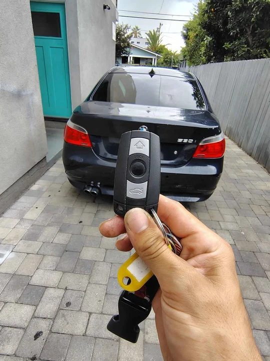 2007 BMW E60 5 Series Sedan - Image 4 of 9
