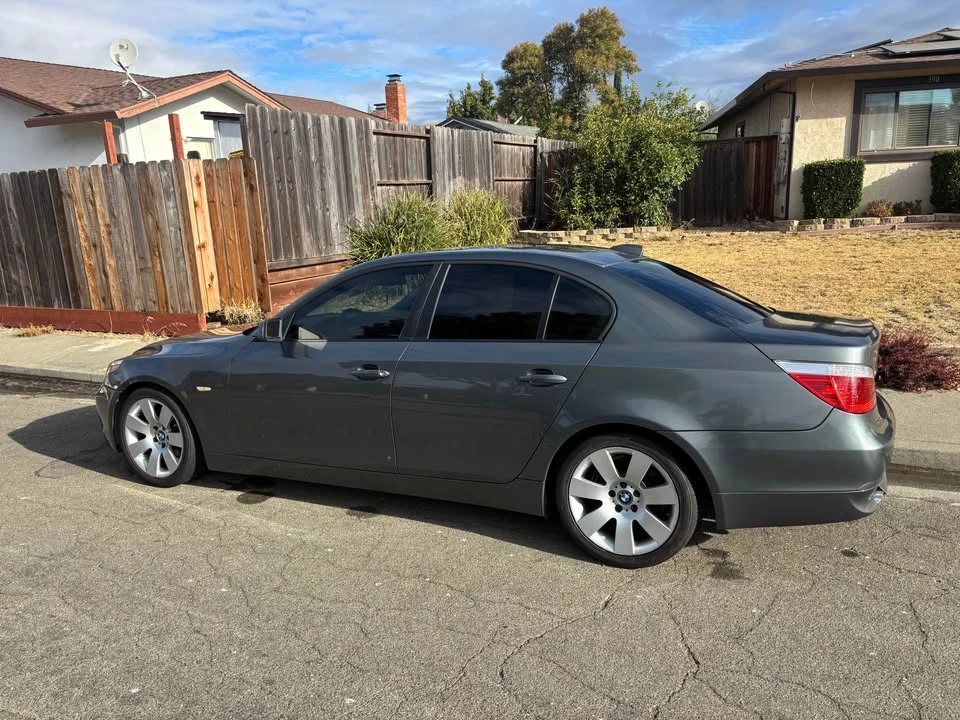 2007 BMW E60 5 Series Sedan - Image 3 of 6