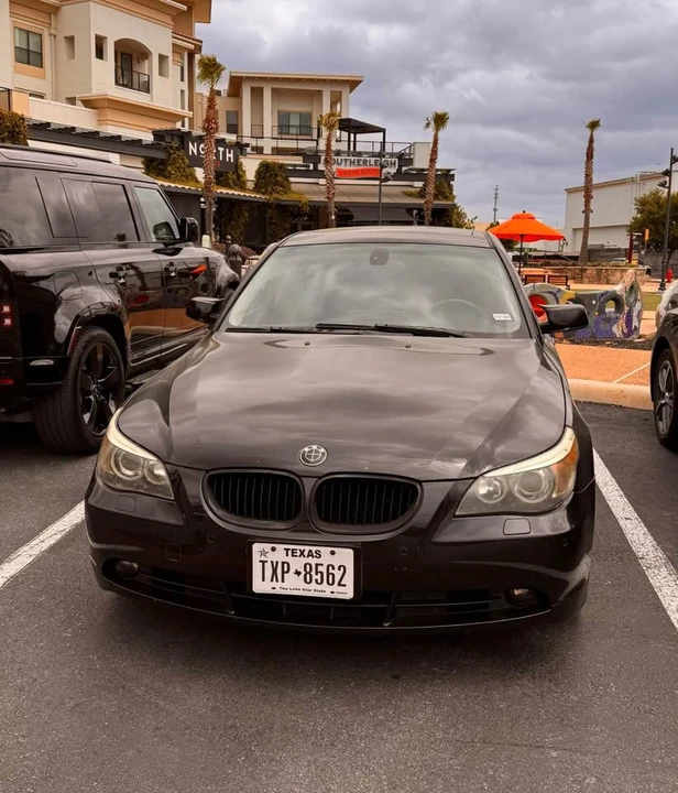 2007 BMW E60 5 Series Sedan - Image 2 of 12