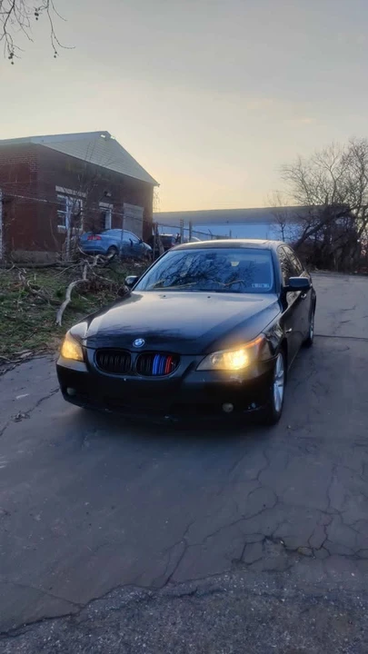 2007 BMW E60 5 Series Sedan - Image 3 of 10