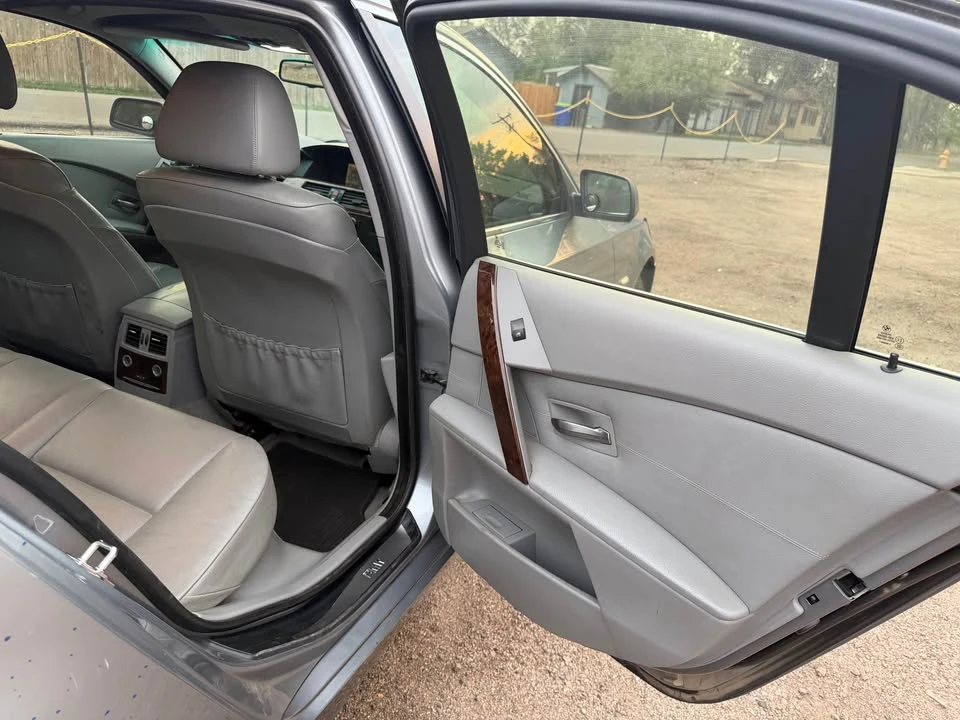 2007 BMW E60 5 Series Sedan - Image 11 of 18