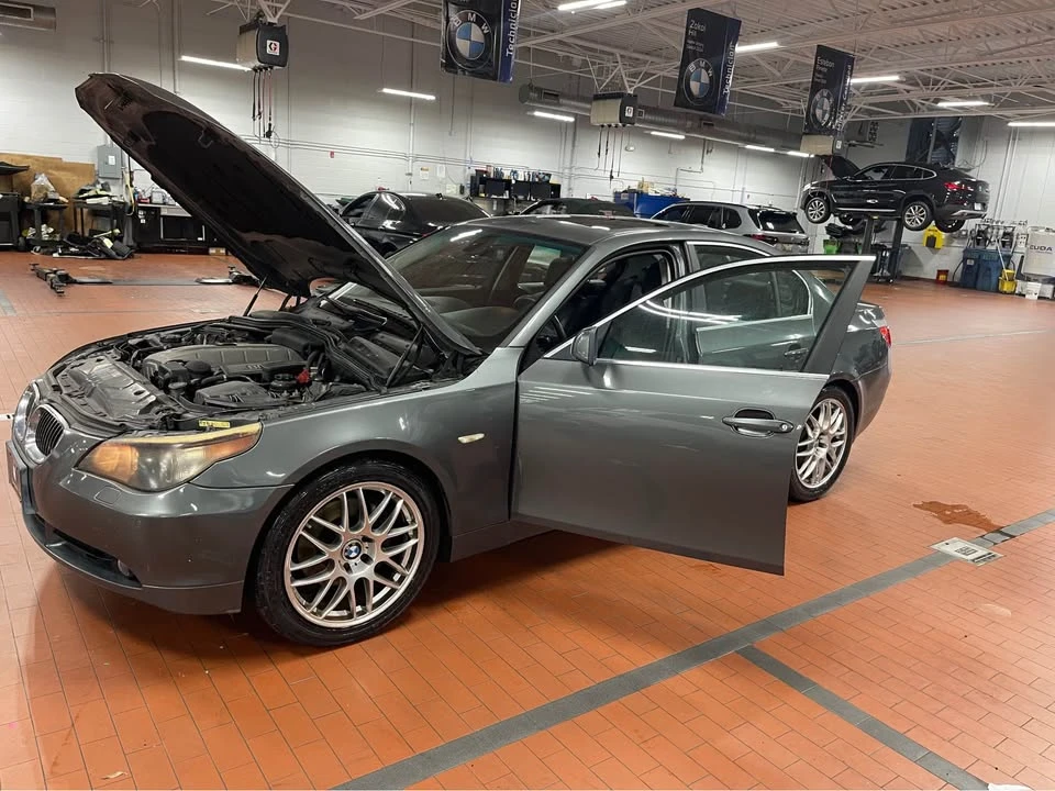 2007 BMW E60 5 Series Sedan - Image 9 of 10