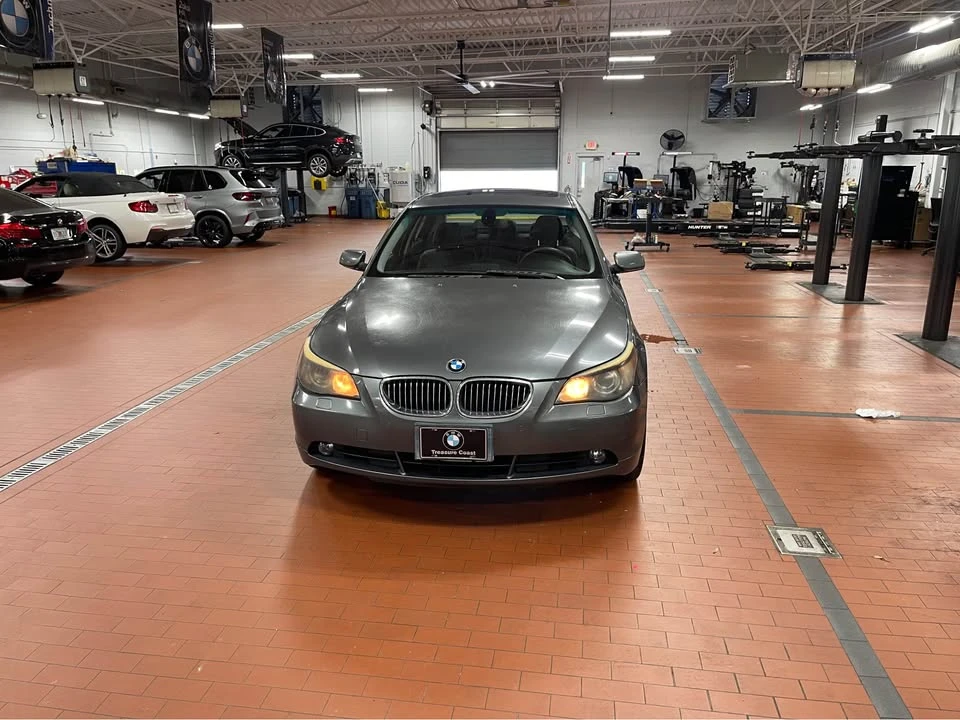 2007 BMW E60 5 Series Sedan - Image 6 of 10