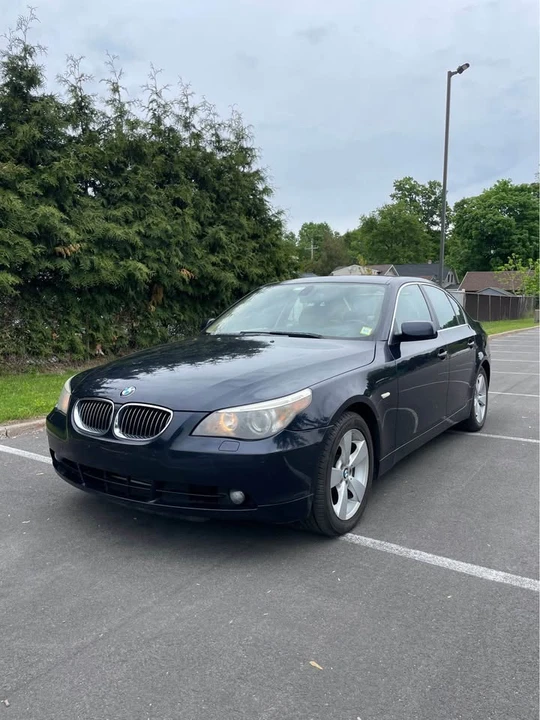 2007 BMW E60 5 Series Sedan - Image 2 of 11