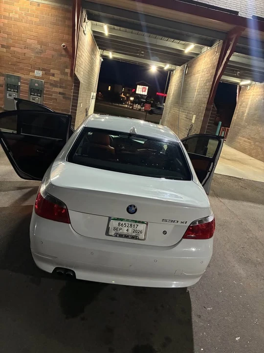 2007 BMW E60 5 Series Sedan - Image 5 of 6