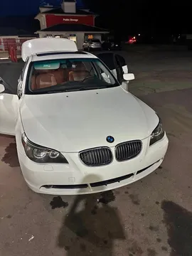 2007 BMW 5 Series 530xi Sedan 4D