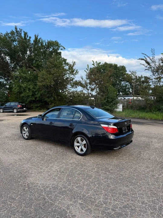 2007 BMW E60 5 Series Sedan - Image 4 of 9