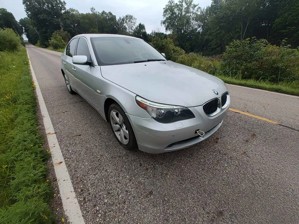 2007 BMW E60 5 Series Sedan - Image 2 of 8