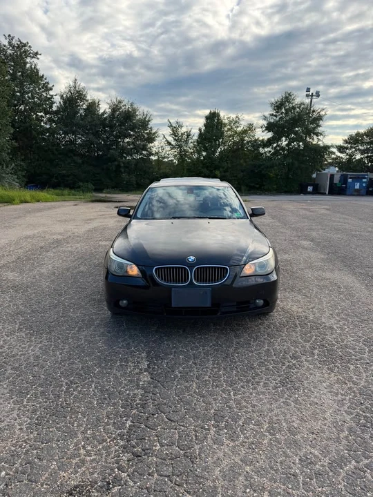 2007 BMW E60 5 Series Sedan - Image 2 of 9