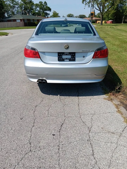 2007 BMW E60 5 Series Sedan - Image 4 of 8