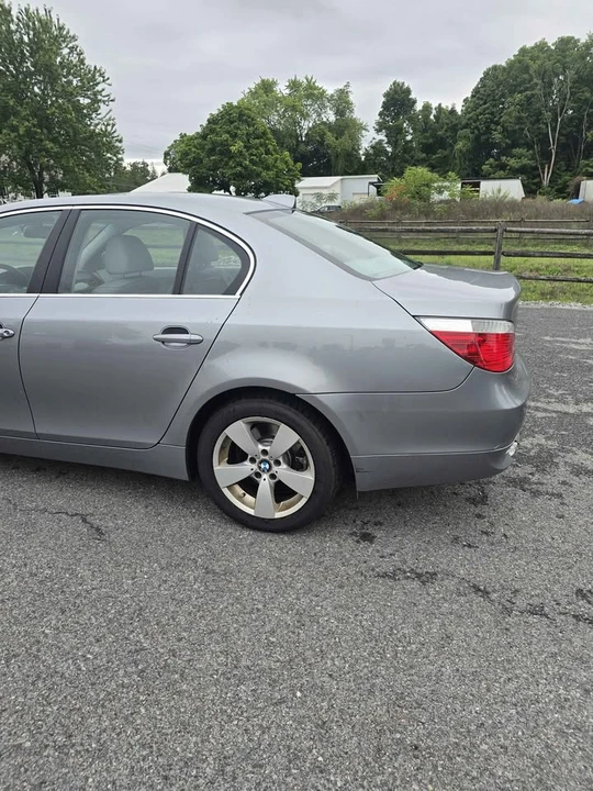 2007 BMW E60 5 Series Sedan - Image 8 of 16