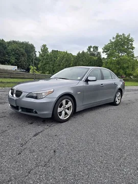 2007 BMW 5 Series 530xi Sedan 4D