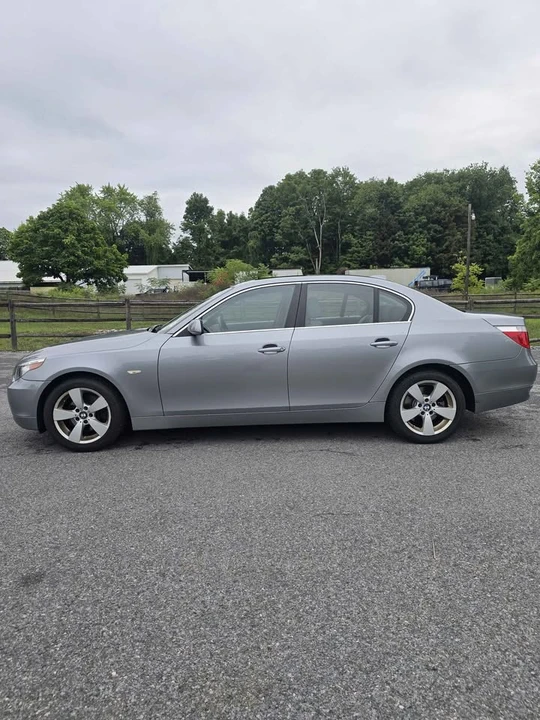 2007 BMW E60 5 Series Sedan - Image 9 of 16