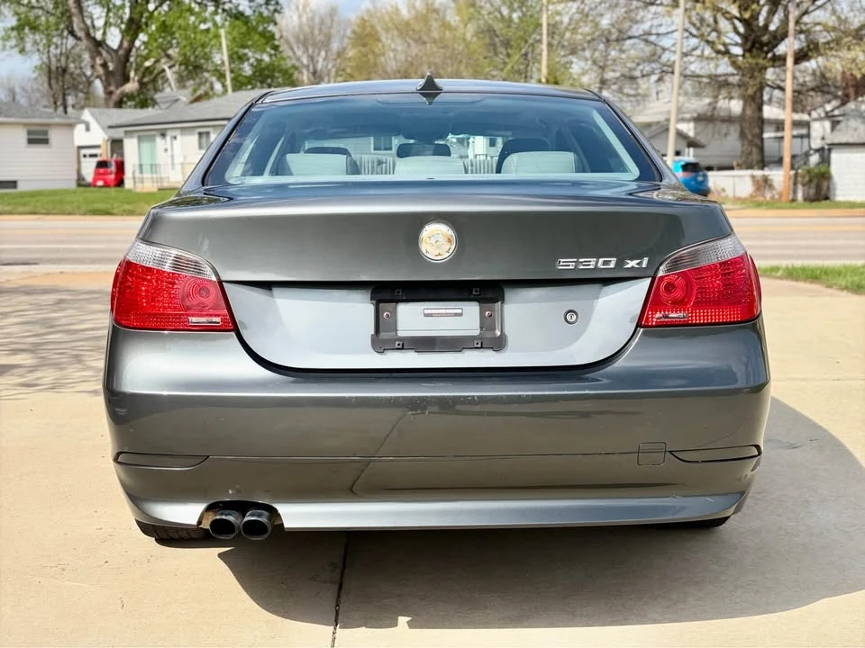 2007 BMW E60 5 Series Sedan - Image 7 of 20