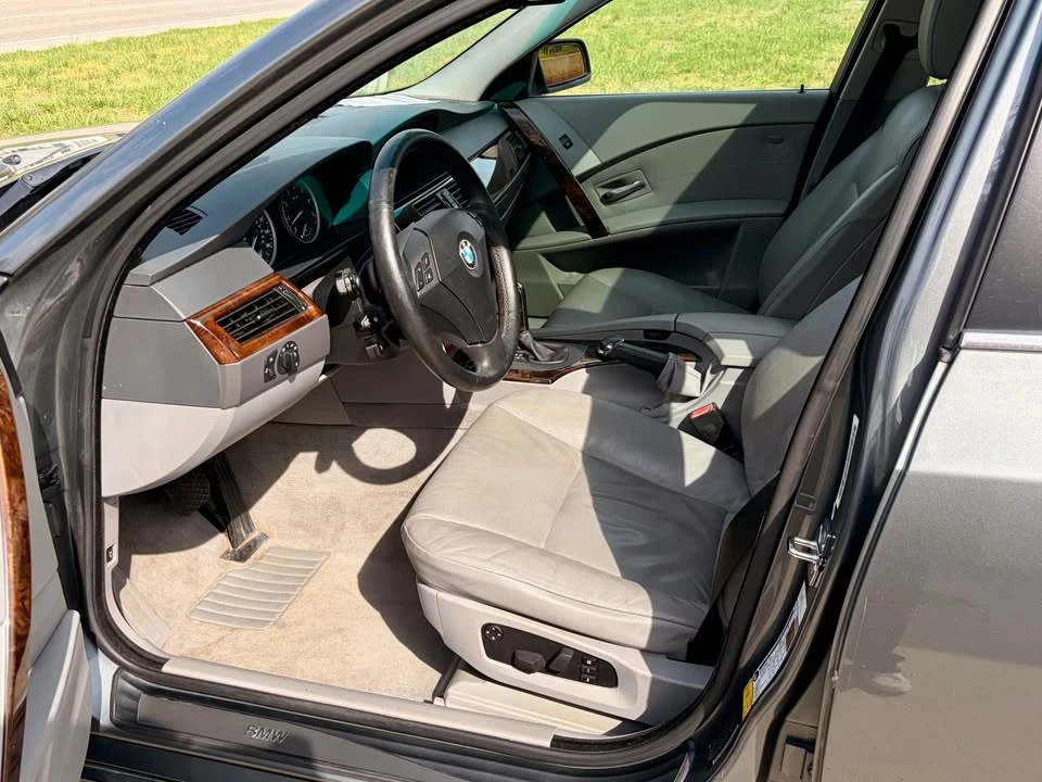 2007 BMW E60 5 Series Sedan - Image 16 of 20