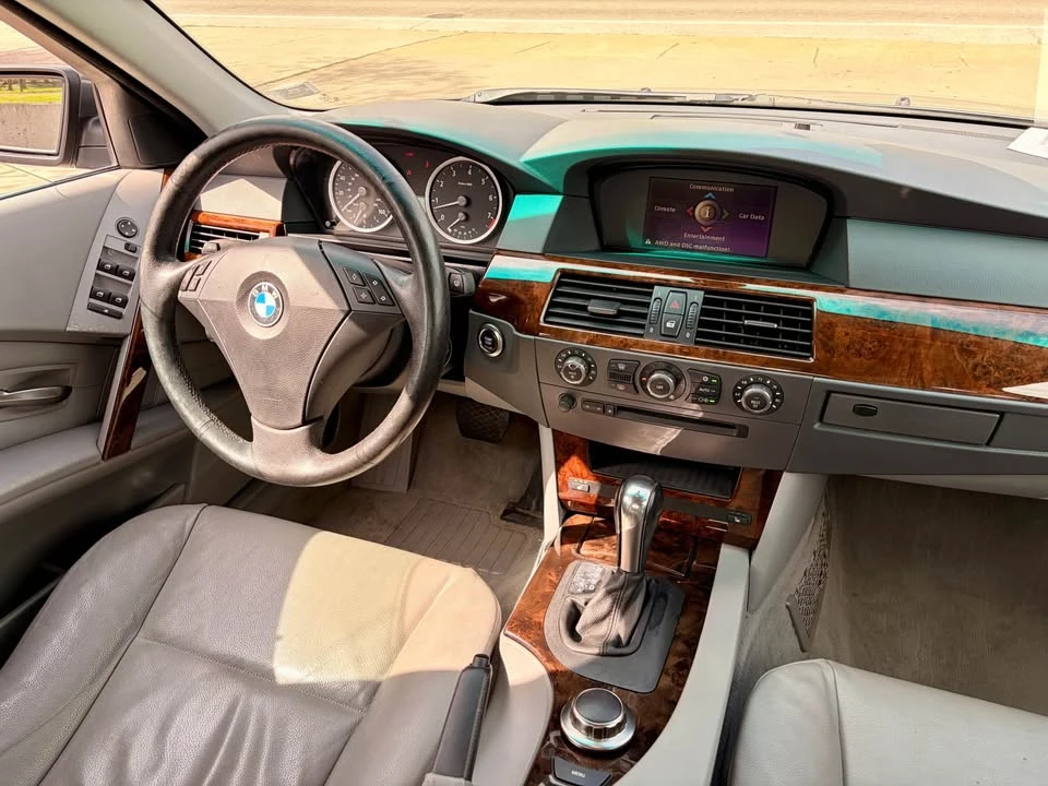 2007 BMW E60 5 Series Sedan - Image 12 of 20