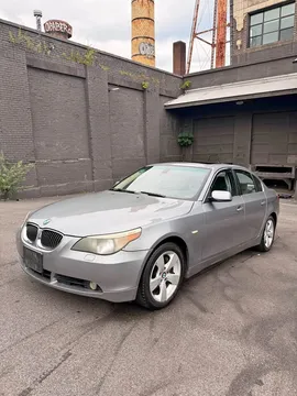2007 BMW 5 Series 530xi Sedan 4D