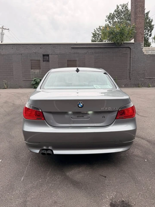 2007 BMW E60 5 Series Sedan - Image 5 of 10
