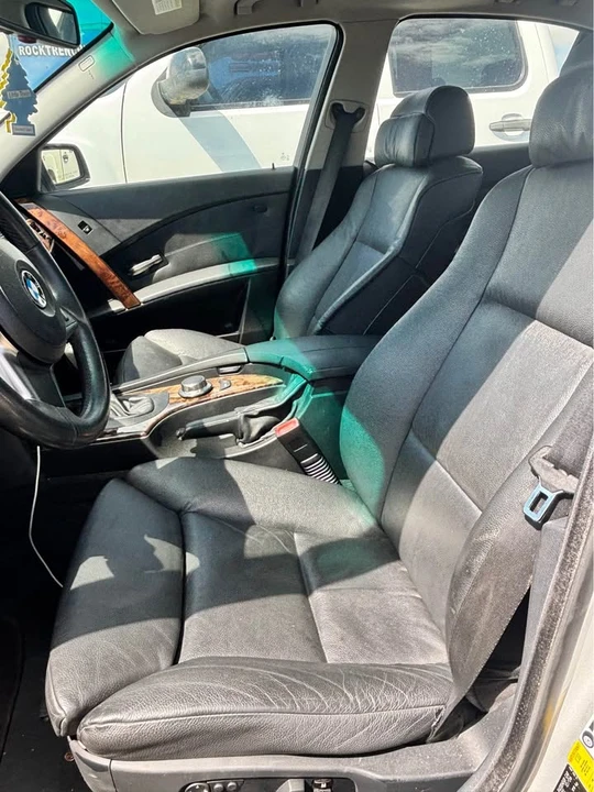2007 BMW E60 545i & 550i Sedan - Image 7 of 8