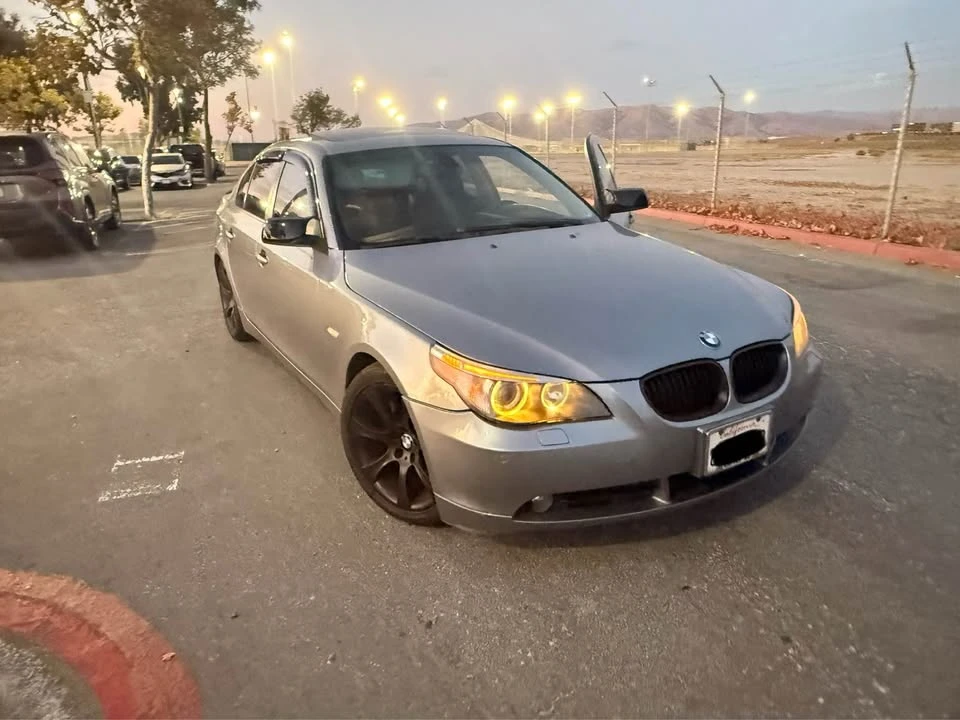 2007 BMW E60 545i & 550i Sedan - Image 3 of 12