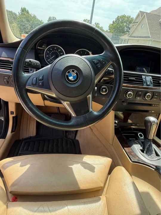 2007 BMW E60 545i & 550i Sedan - Image 2 of 8