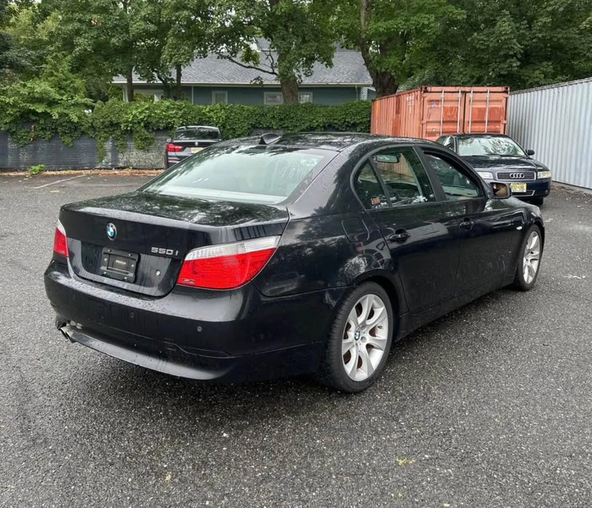2007 BMW E60 545i & 550i Sedan - Image 3 of 20