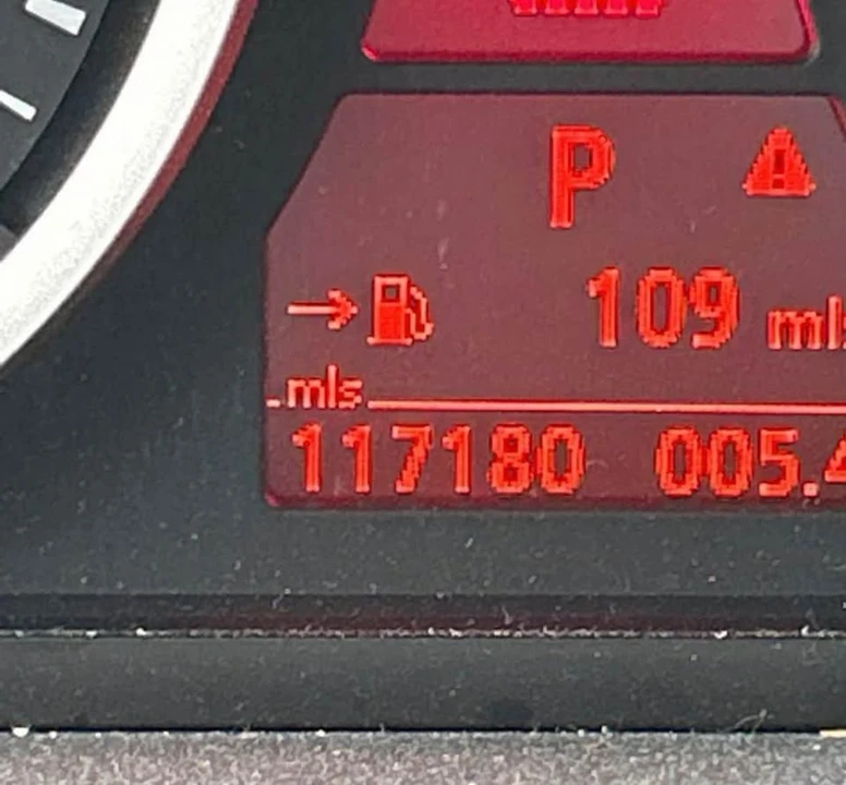 2007 BMW E60 545i & 550i Sedan - Image 16 of 20