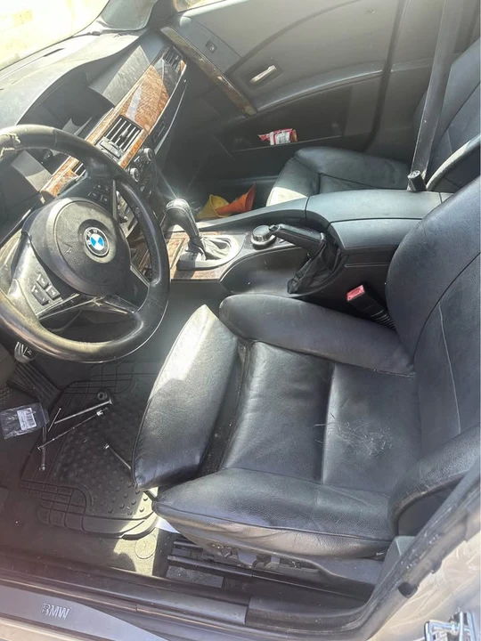 2007 BMW E60 545i & 550i Sedan - Image 6 of 11