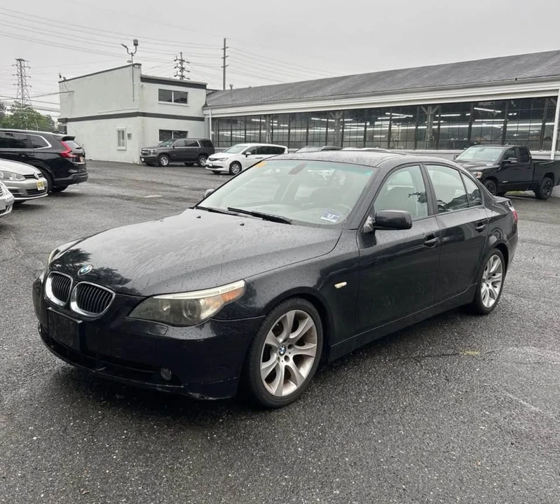2007 BMW E60 545i & 550i Sedan - Image 2 of 20
