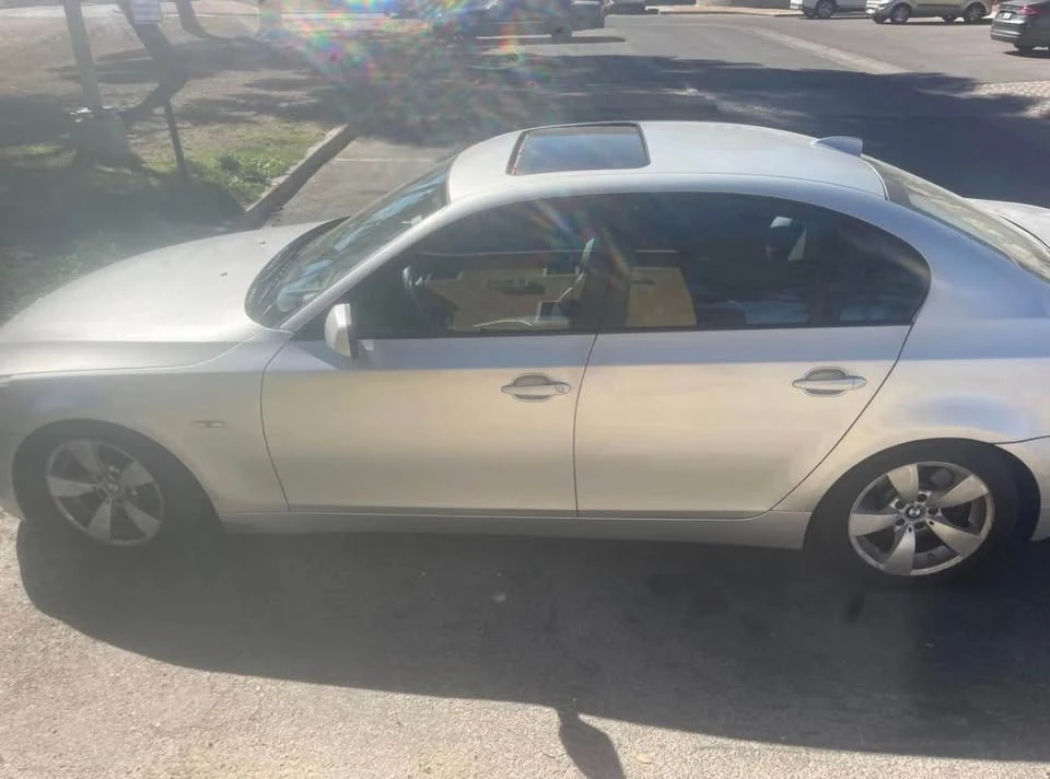 2007 BMW E60 545i & 550i Sedan - Image 4 of 11