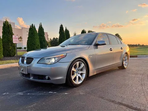 2007 BMW 5 Series 550i Sedan 4D