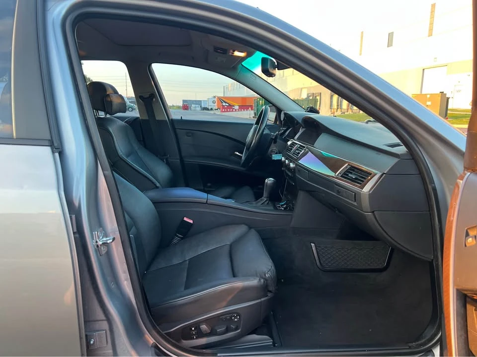 2007 BMW E60 545i & 550i Sedan - Image 13 of 16