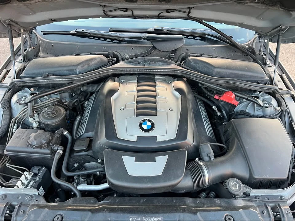 2007 BMW E60 545i & 550i Sedan - Image 15 of 16