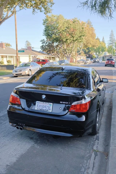 2007 BMW E60 545i & 550i Sedan - Image 3 of 13