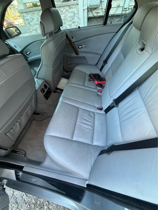 2007 BMW E60 545i & 550i Sedan - Image 8 of 9