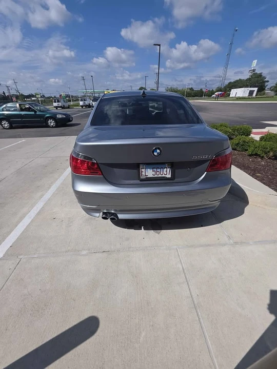 2007 BMW E60 545i & 550i Sedan - Image 2 of 5