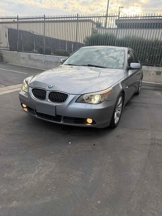 2007 BMW E60 545i & 550i Sedan - Image 3 of 12