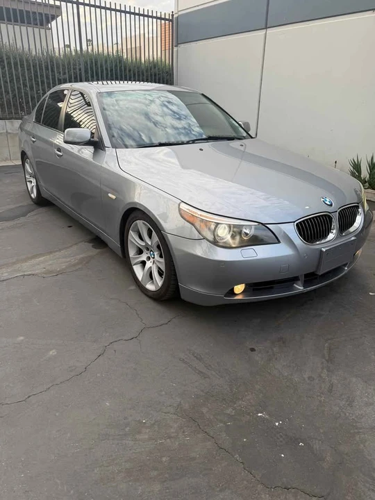 2007 BMW E60 545i & 550i Sedan - Image 2 of 12