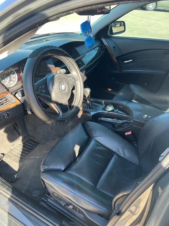 2007 BMW E60 5 Series Sedan - Image 14 of 21